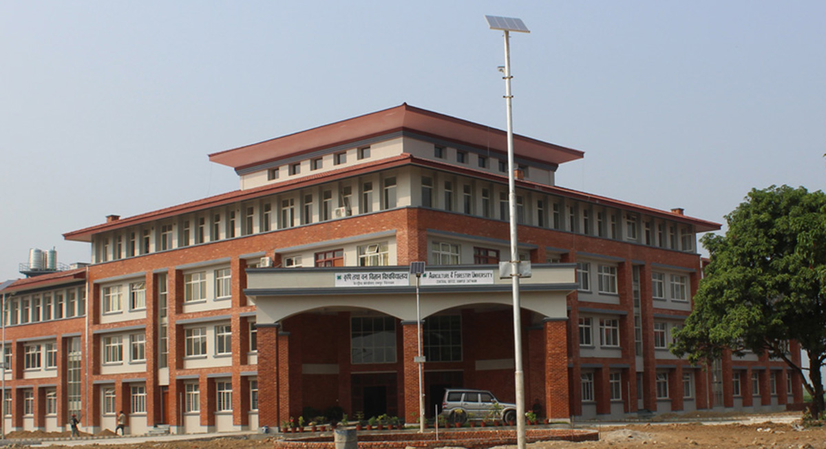 इजरायलमा रहेका आफ्न ११९ विद्यार्थीलाई सुरक्षित स्थानमा सार्न रामपुर कृषि विश्वविद्यालयकाे अनुरोध