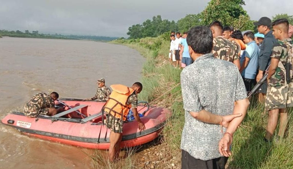 माछा मार्ने क्रममा राप्ती नदीमा दुई युवा वेपत्ता