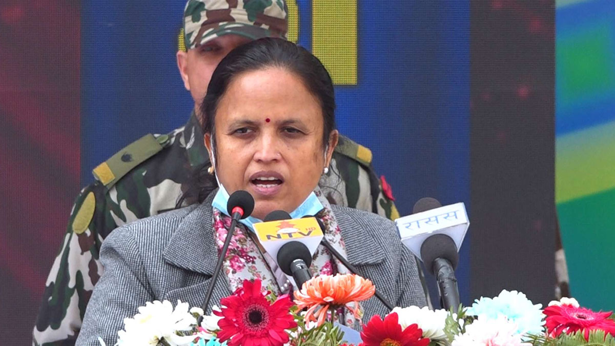 पत्रकारितालाई व्यावसायिक र समृद्ध बनाउन सरकार प्रतिबद्ध छ : मन्त्री शर्मा