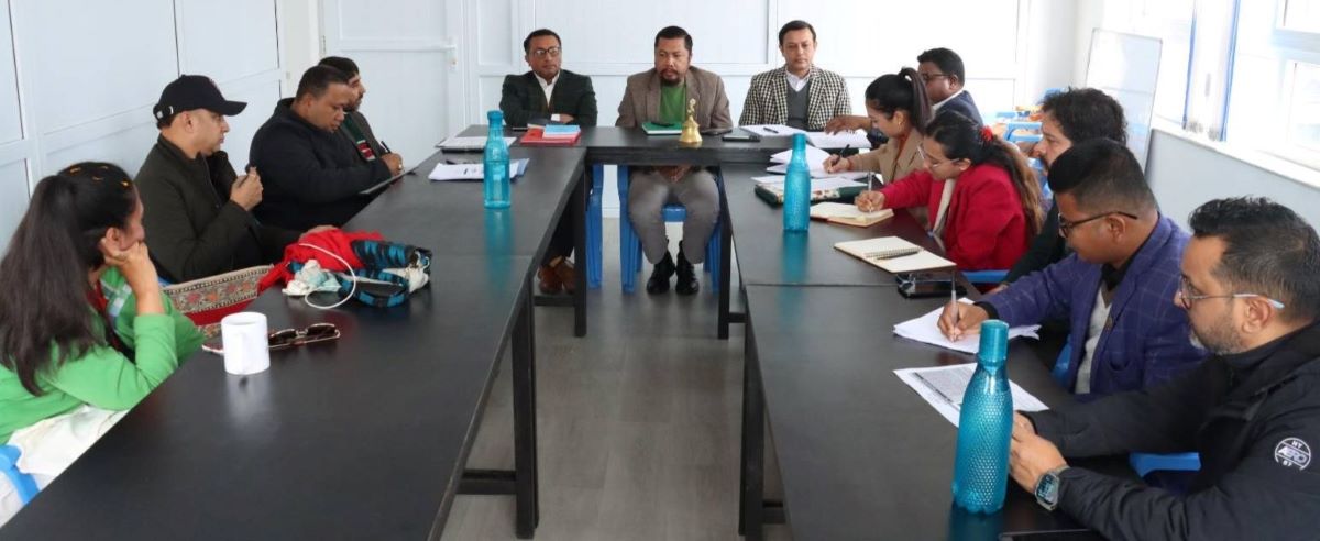 रास्वपाले बोलायो सचिवालय बैठक