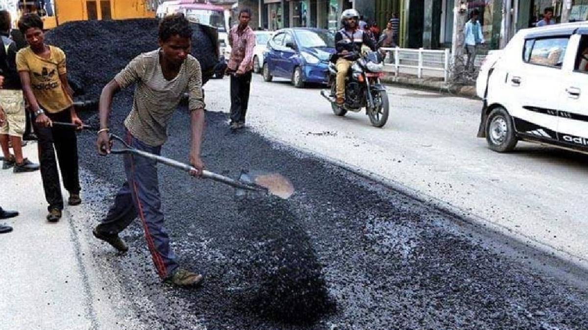 साँखु-लप्सीफेदी सडक पुनःनिर्माण गरिने