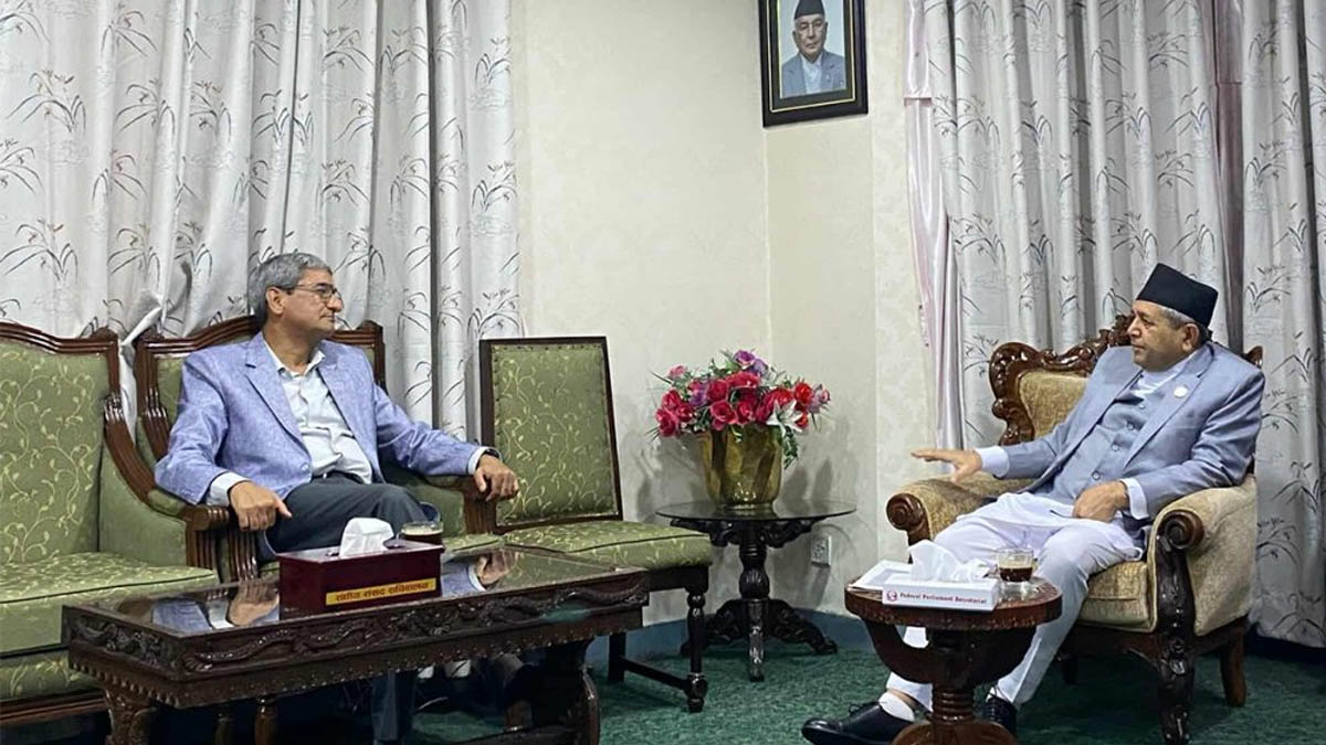 संसदको अवरोध हटाउन प्रमुख पाँच दलसँग सभामुखले चलाए छलफल