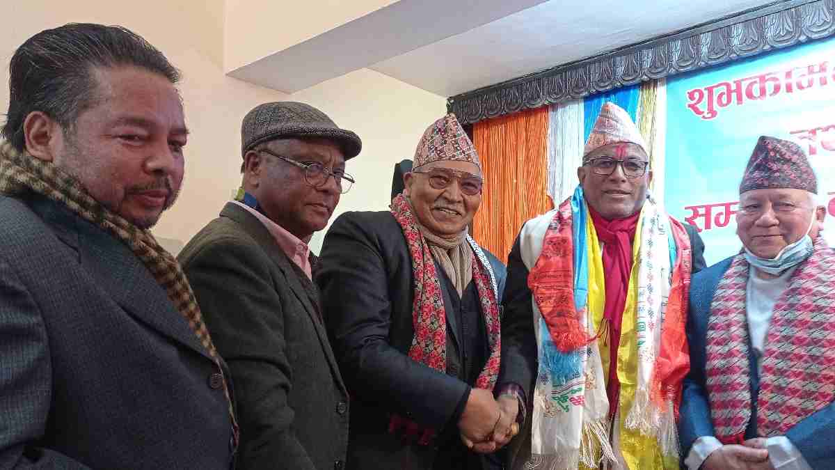 दलित साहित्य प्रतिष्ठानद्वारा सांसद बराली सम्मानित