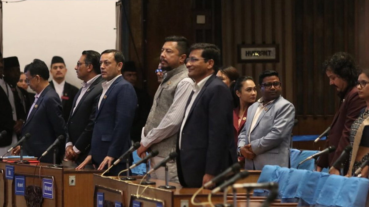 संसदमा सत्ता पक्ष र प्रतिपक्षी सांसदबीच भनाभन, बैठक भोलि ३ बजेसम्मका लागि स्थगित
