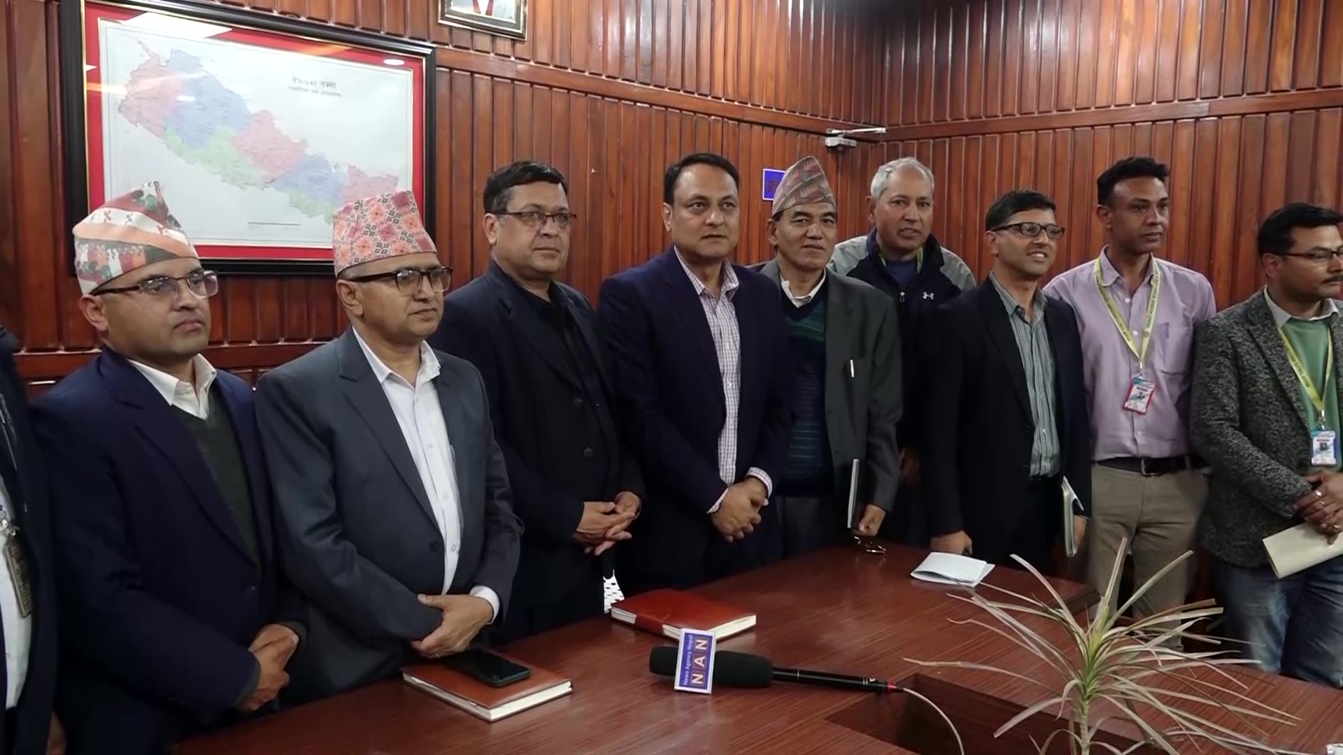 सरकार र सहकारी बचतकर्ताबीच ८ बुँदे सहमति, आन्दोलनका सबै कार्यक्रम स्थगित