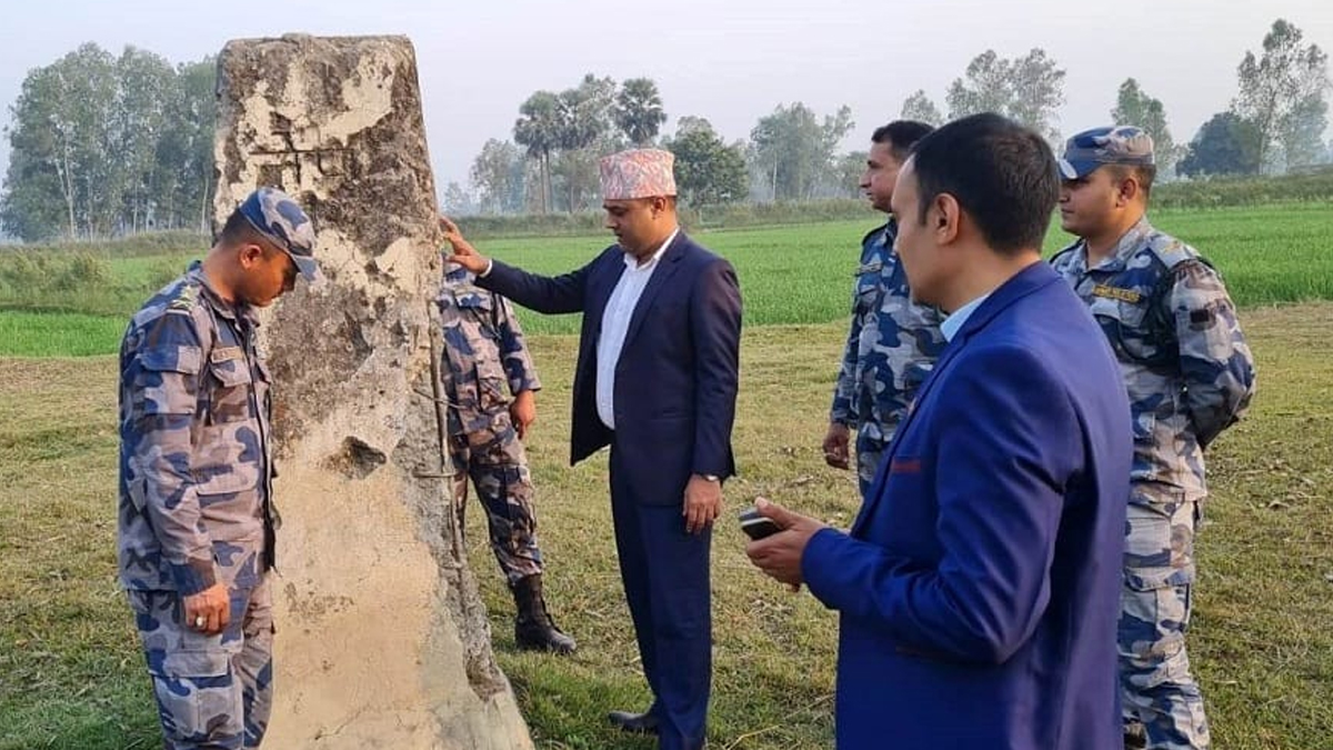 सर्लाहीमा सीमा अनुगमन 
