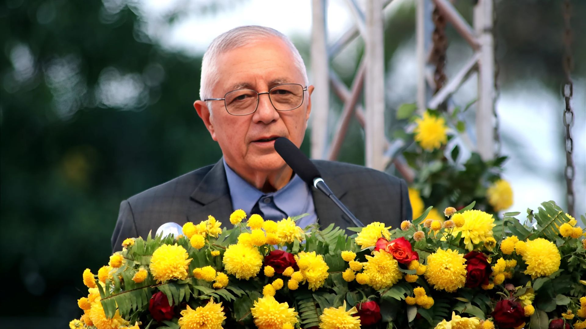 कांग्रेसले जनविश्वास पुनः मजबुत बनाउन सक्छ : डा. काेइराला