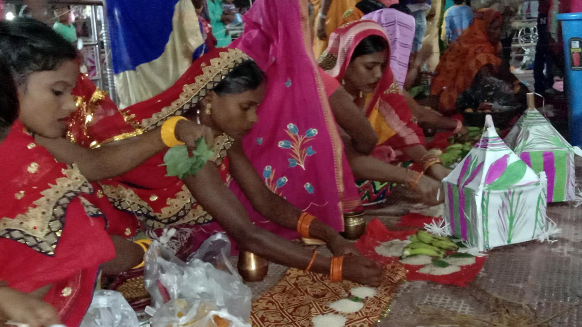 देवी दुर्गा भवानीको ‘खोइछ’ भरिँदै