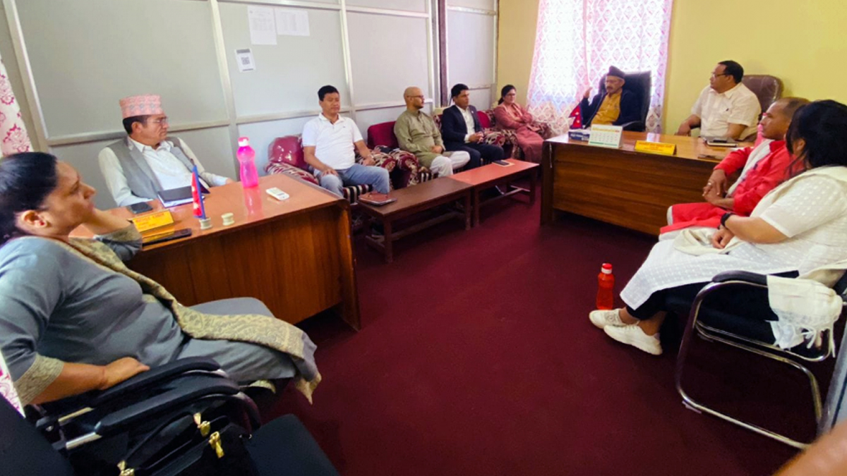 सुदूरपश्चिममा नयाँ सत्ता गठबन्धनअनुरूप सरकार बनाउने माओवादी संसदीय दलकाे निर्णय