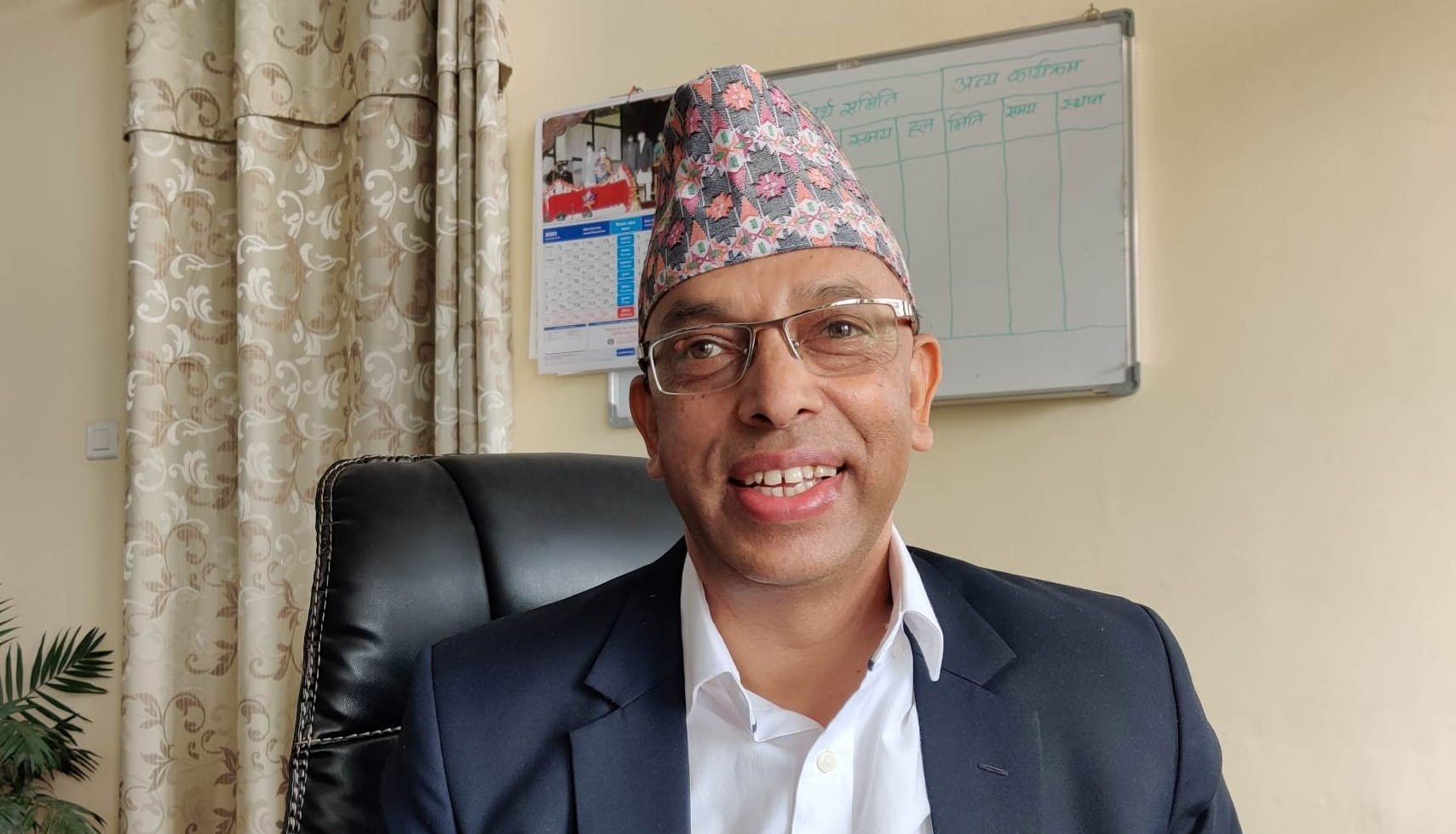 राष्ट्रियसभाका सचिव डा.अर्यालले दिए राजीनामा