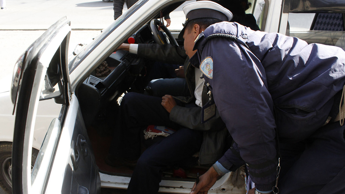 बढी भाडा लिने २३ जना ट्याक्सी चालकलाई कारबाही