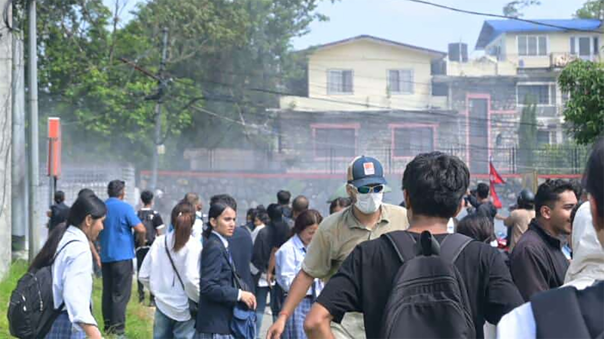 जेनजीहरूको प्रदर्शनमा ३० घाइते, पाँचजनालाई गोली लाग्यो 