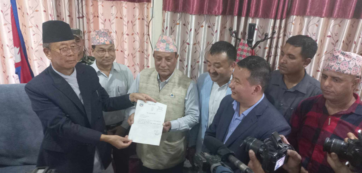 उद्धव थापा पुनः बने मुख्यमन्त्री
