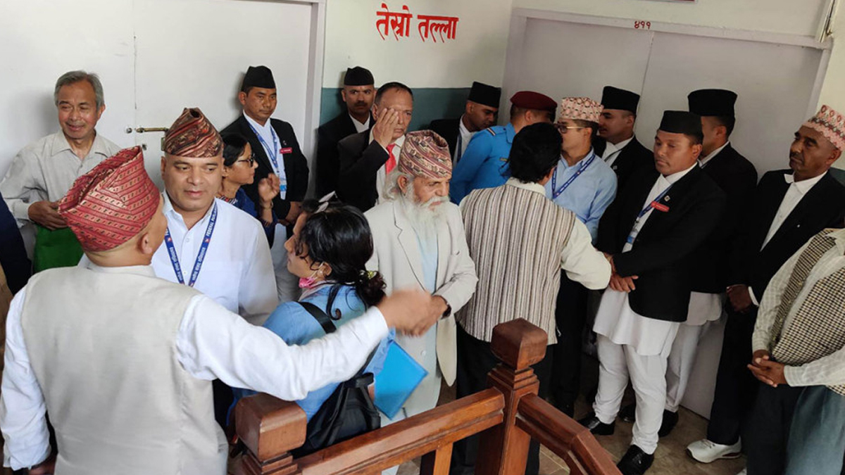 प्रस्तावित प्रधानन्यायाधीश कार्कीविरुद्ध उजुरी दिएकाहरूले छलफल गर्न मानेनन्