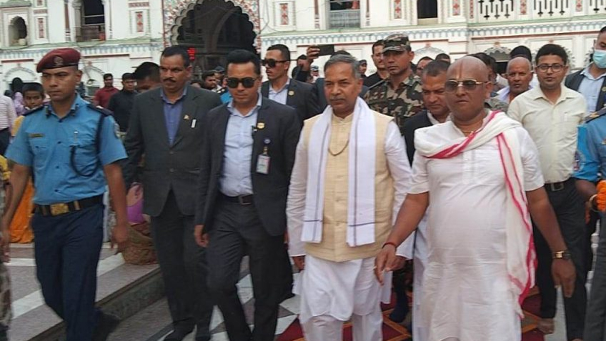 जानकी मन्दिरमा उपराष्ट्रपतिले गरे विशेष पूजा