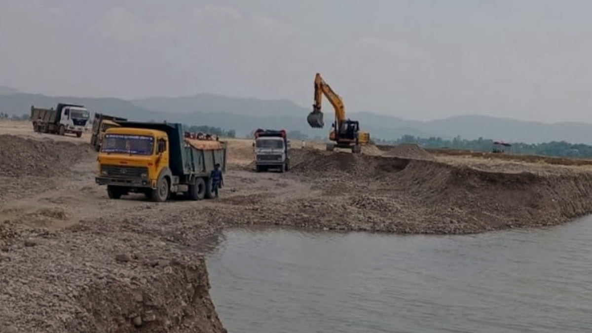 नदीजन्य पदार्थ उत्खननविरुद्ध स्थानीय आन्दोलित