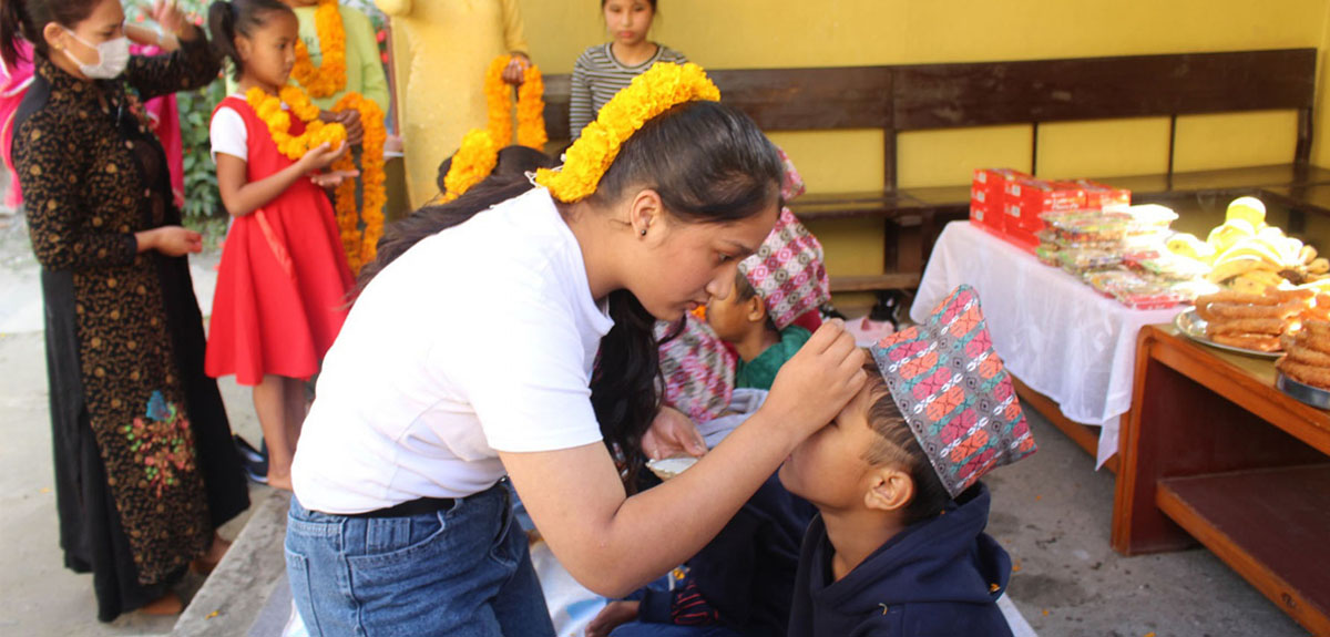 आज तिहारको अन्तिम दिन भाइटीका लगाइँदै, टीकाको उत्तम साइत बिहान ११ः३९ बजे