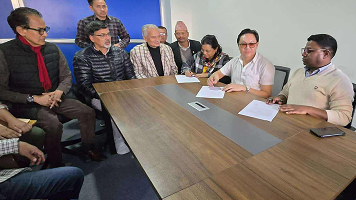 बाबुरामको नयाँ शक्ति, जनार्दनको प्रगतिशिल अभियान र सन्तोष परियार एक हुने